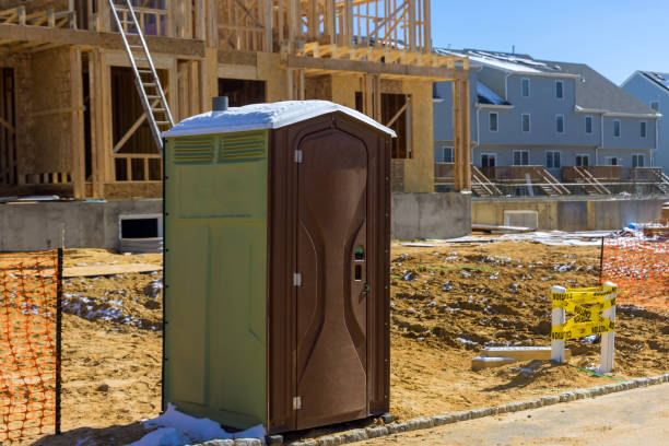 Porta potty delivery and setup in Kalaeloa, HI