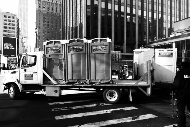 Best High-end porta potty rental  in Kalaeloa, HI